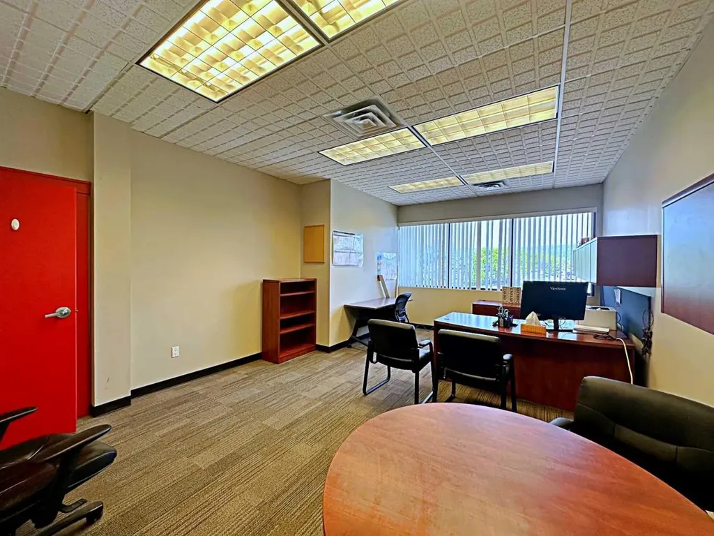 9902 Franklin Avenue Fort Mcmurray AB T9H 2K5