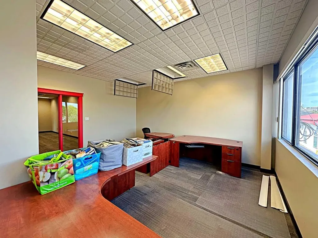 9902 Franklin Avenue Fort Mcmurray AB T9H 2K5