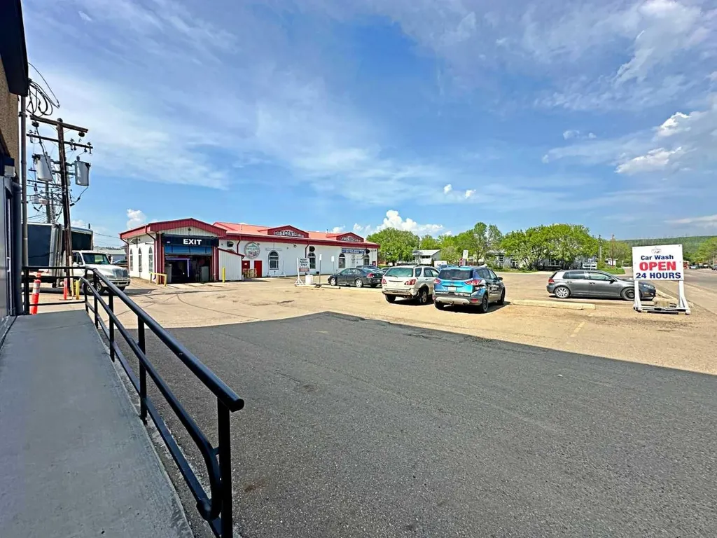 9902 Franklin Avenue Fort Mcmurray AB T9H 2K5