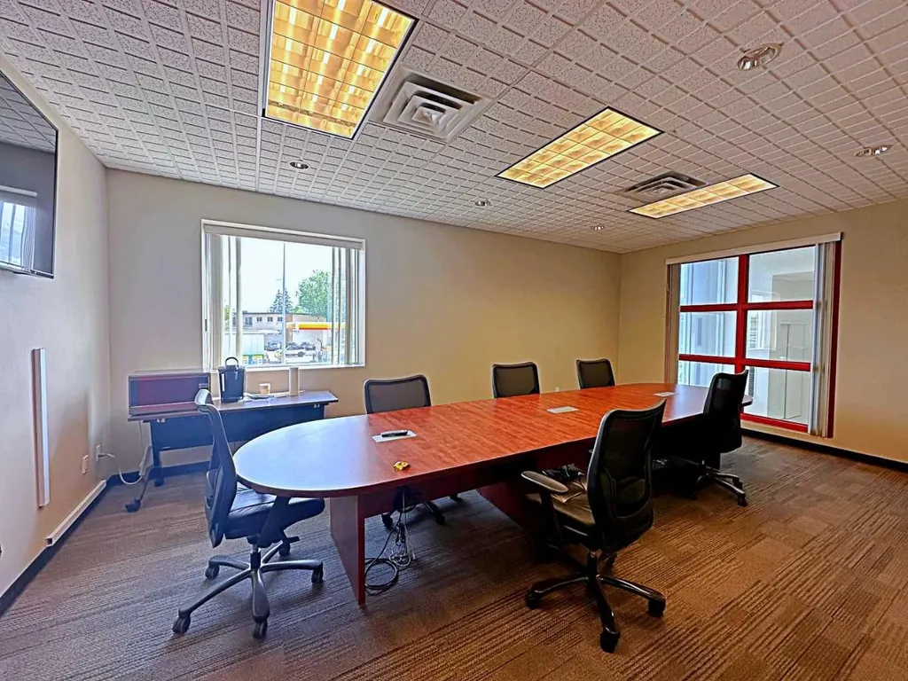 9902 Franklin Avenue Fort Mcmurray AB T9H 2K5