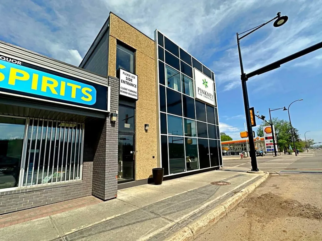 9902 Franklin Avenue Fort Mcmurray AB T9H 2K5