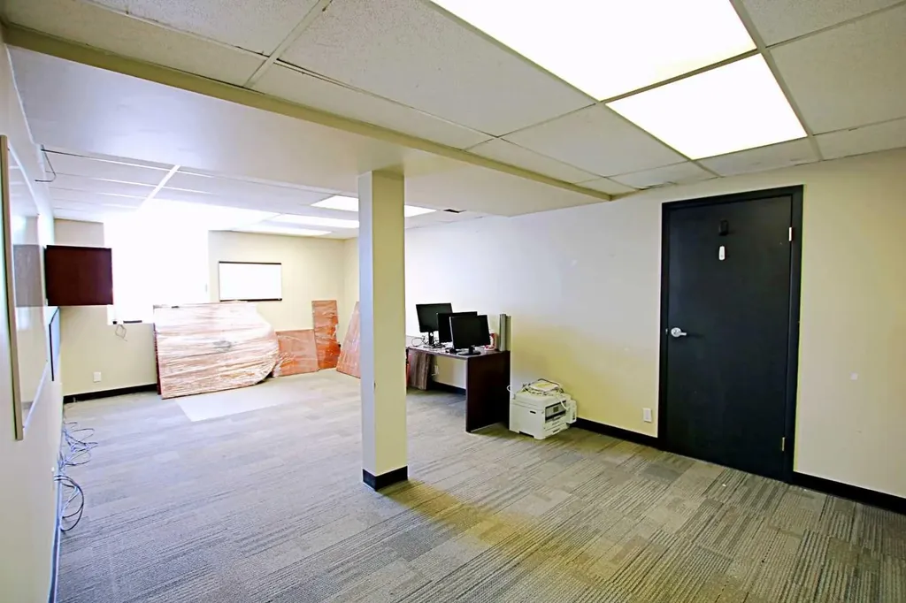 9902 Franklin Avenue Fort Mcmurray AB T9H 2K5