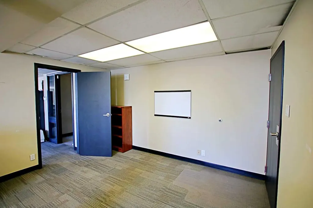 9902 Franklin Avenue Fort Mcmurray AB T9H 2K5