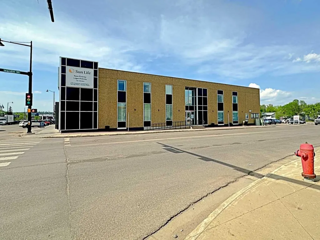 9902 Franklin Avenue Fort Mcmurray AB T9H 2K5