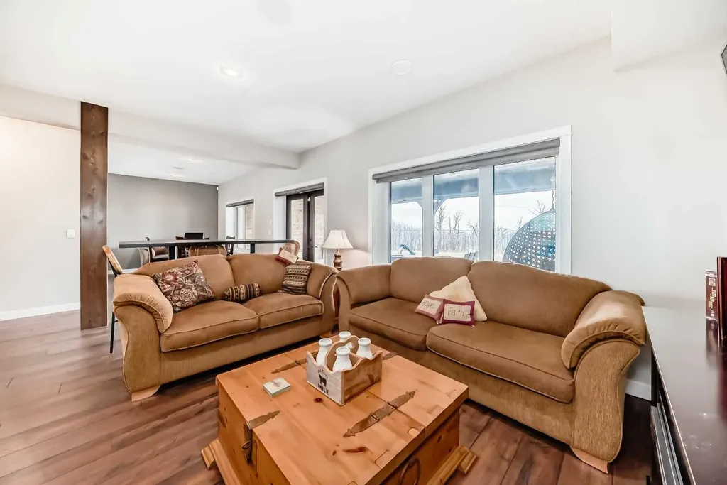 21 Marina View Close Rochon Sands AB T0C 2L0