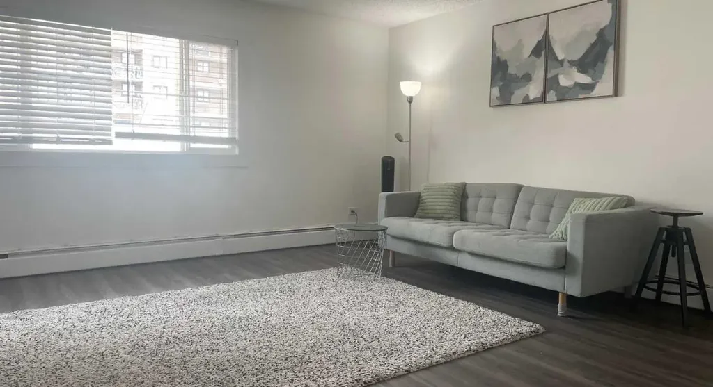 1309 12 Avenue SW Calgary AB T3C0P6