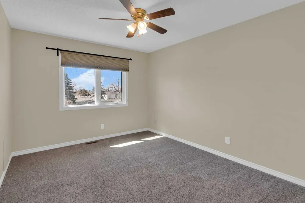 2537 9 Avenue SE Calgary AB T2A 0B4