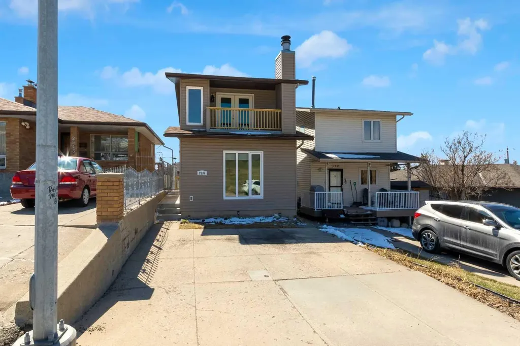 2537 9 Avenue SE Calgary AB T2A 0B4