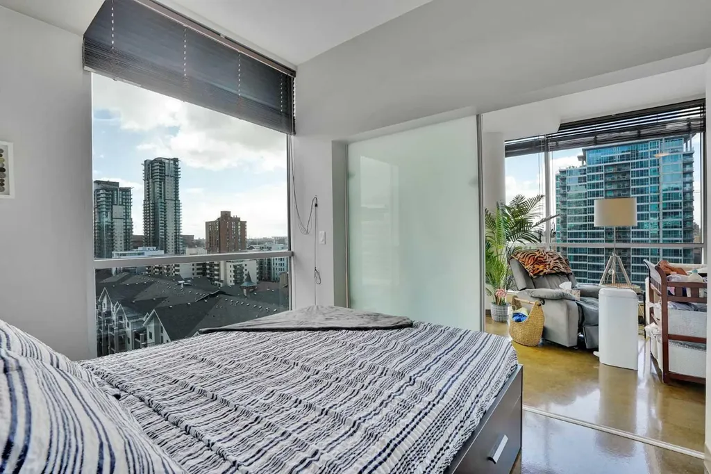 135 13 Avenue SW Calgary AB T2R0V8
