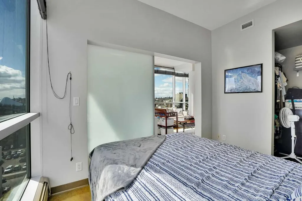 135 13 Avenue SW Calgary AB T2R0V8