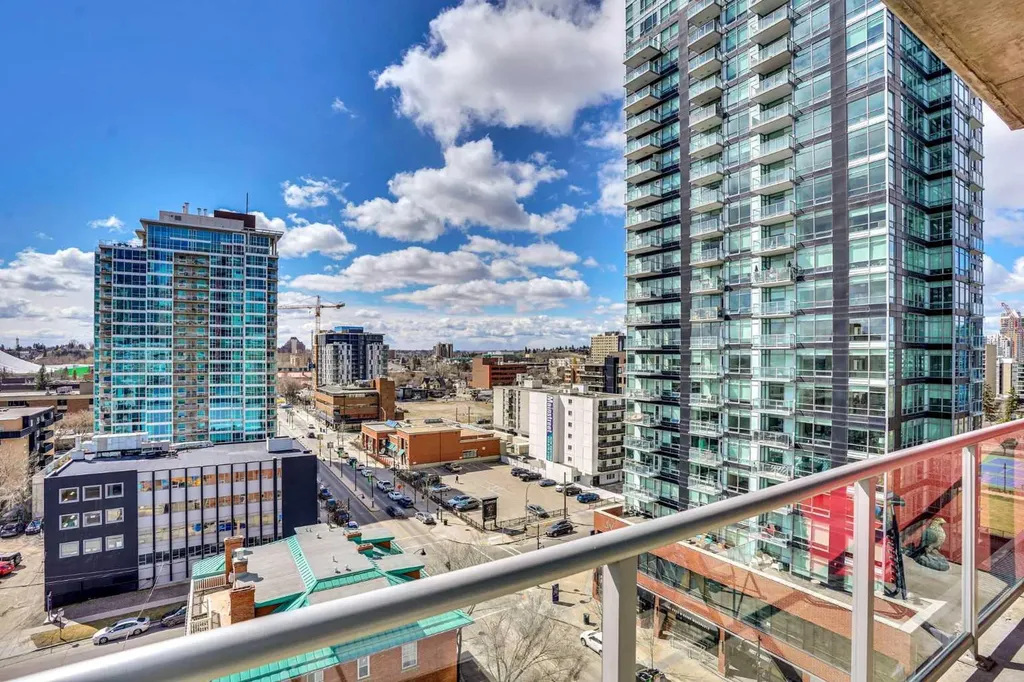 135 13 Avenue SW Calgary AB T2R0V8