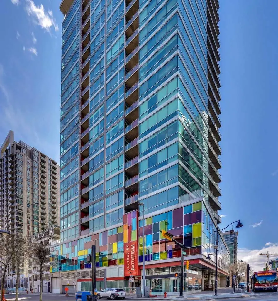 135 13 Avenue SW Calgary AB T2R0V8