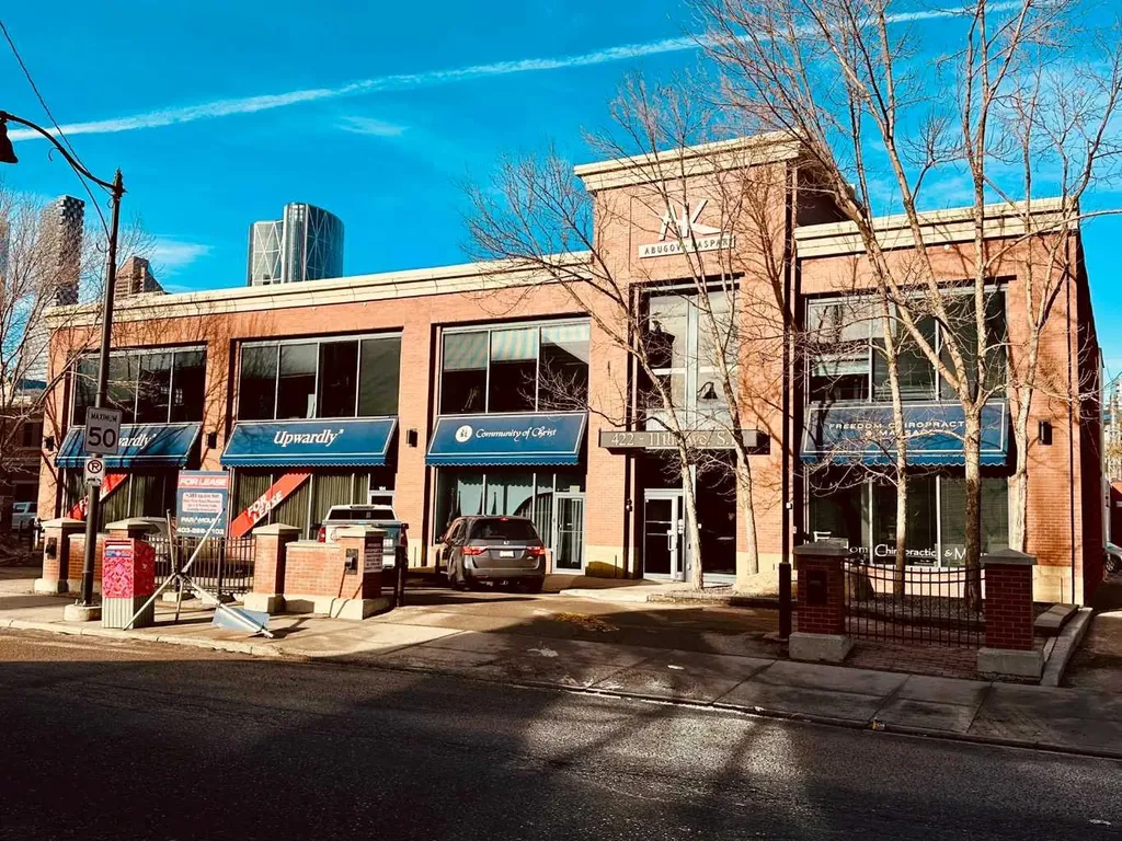 422 11 Avenue SE Calgary AB T2G 0Y4