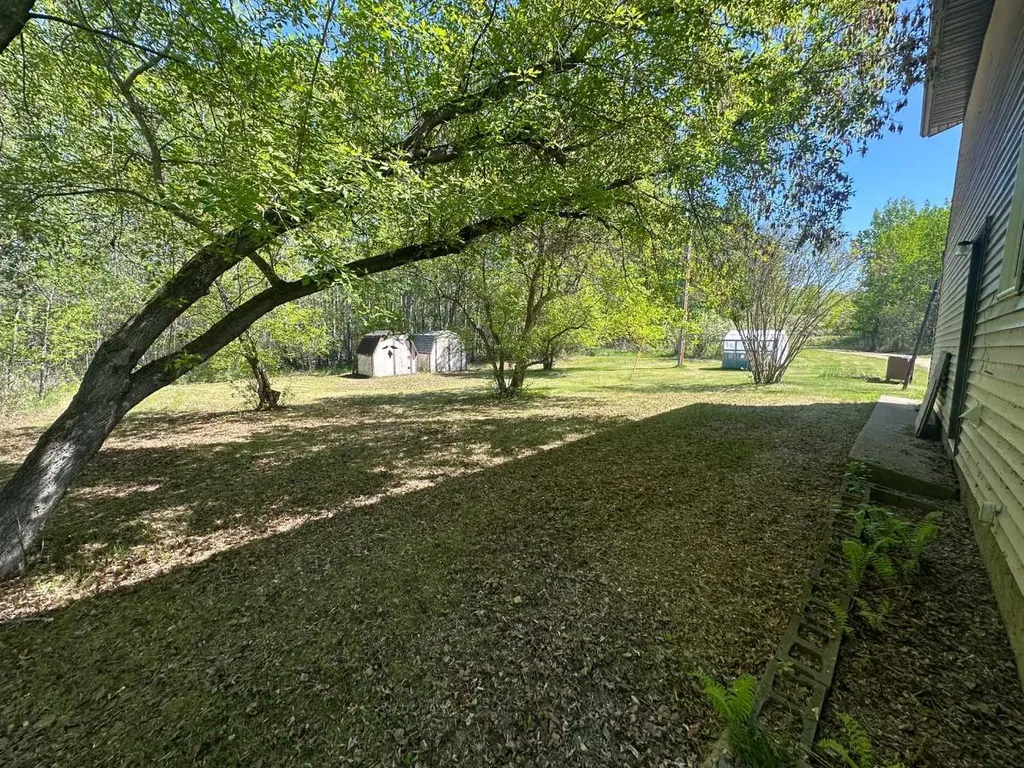 13428 Lakeland Drive Rural Lac La Biche County AB T0A 2C1