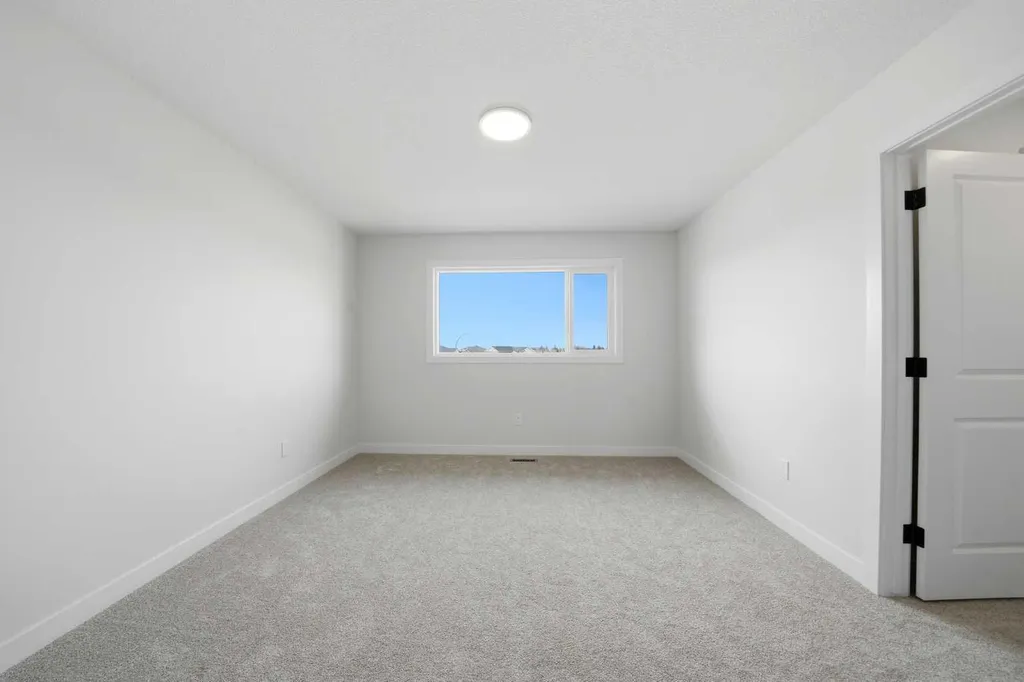 57 Pinnacle Close Blackfalds AB T4M 0M3