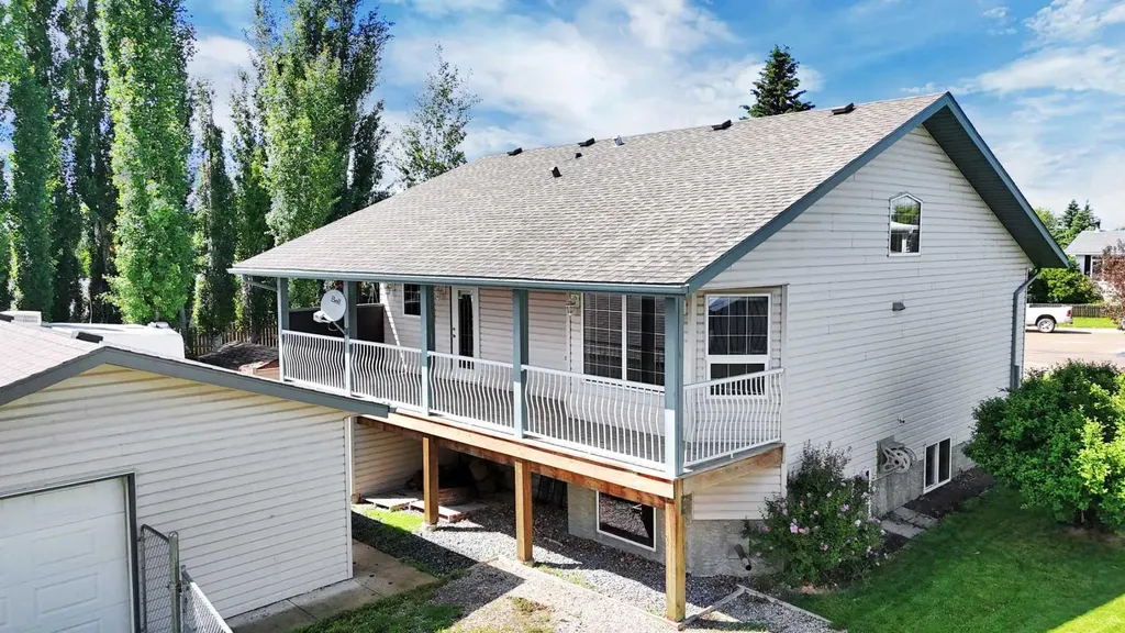 5823 60 Avenue Rocky Mountain House AB T4T 1K2
