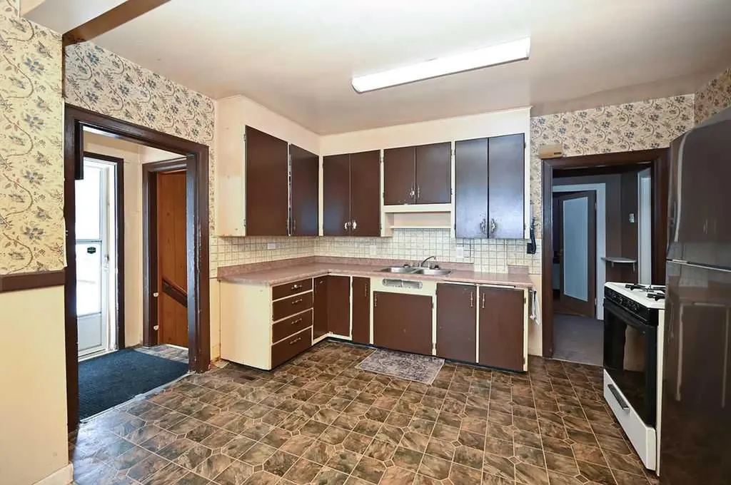 4812 53 Street Athabasca AB T9S 1K6