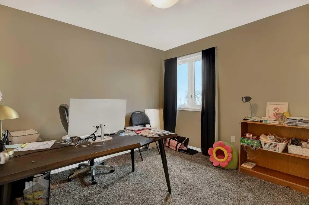 9312 102 Street Sexsmith AB T0H 3C0