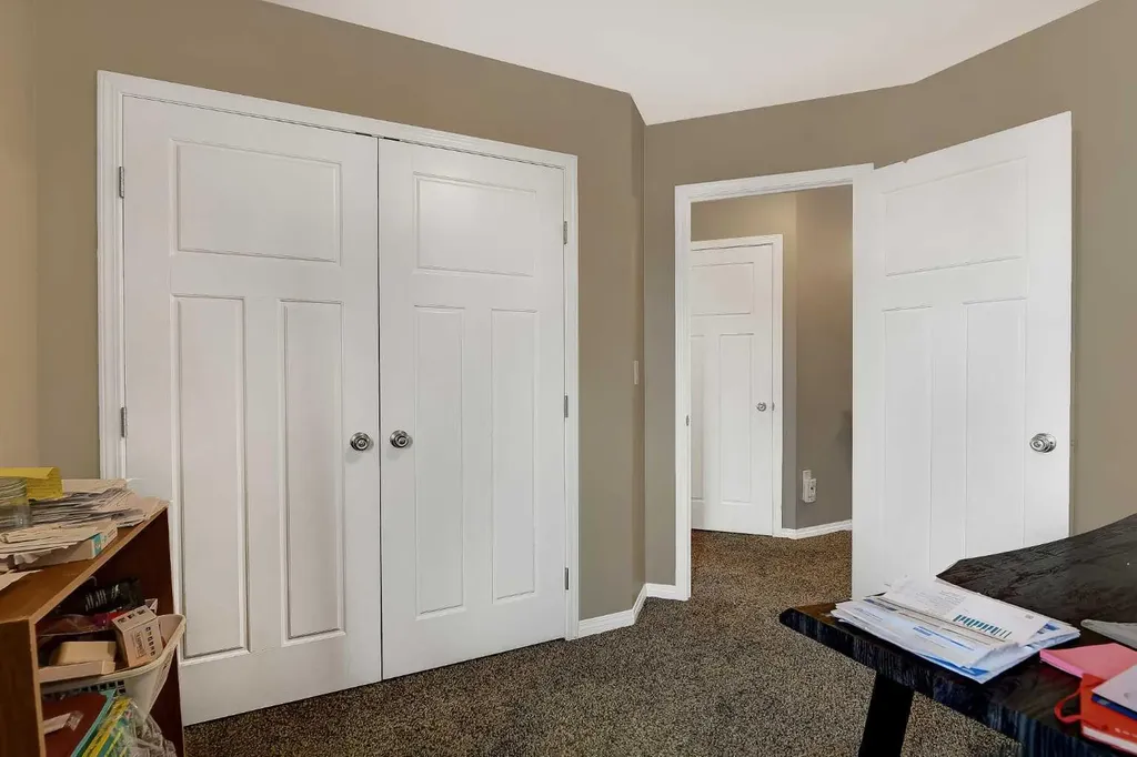 9312 102 Street Sexsmith AB T0H 3C0