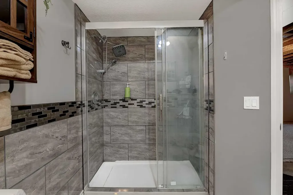 9312 102 Street Sexsmith AB T0H 3C0