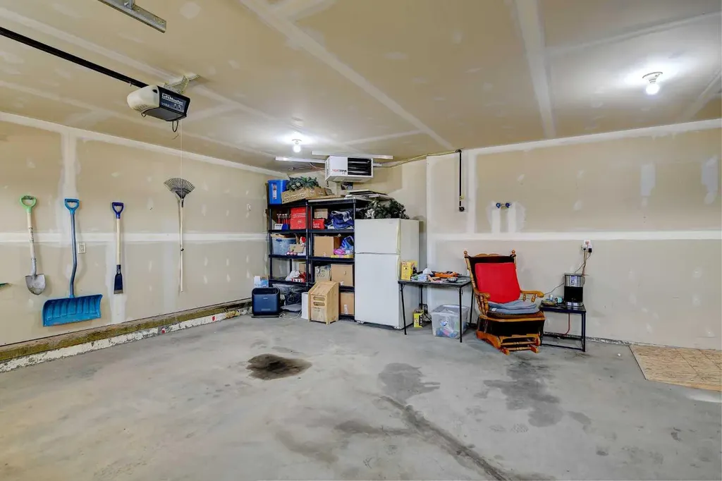 9312 102 Street Sexsmith AB T0H 3C0