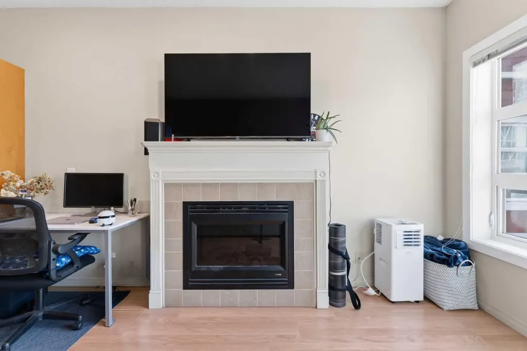 333 Riverfront Avenue SE Calgary AB T2G 5R1