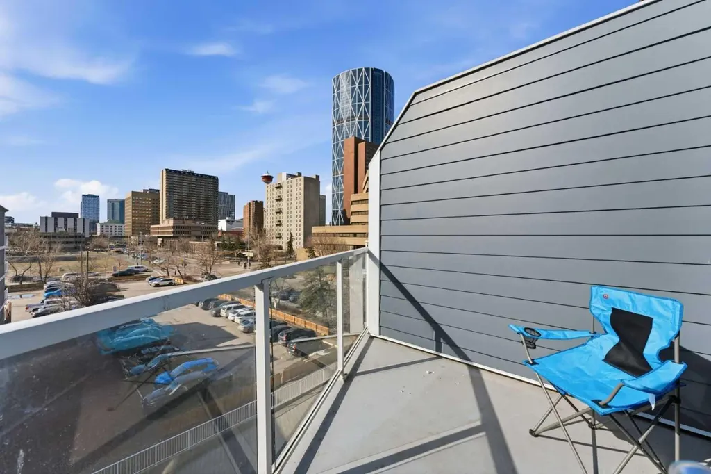 333 Riverfront Avenue SE Calgary AB T2G 5R1