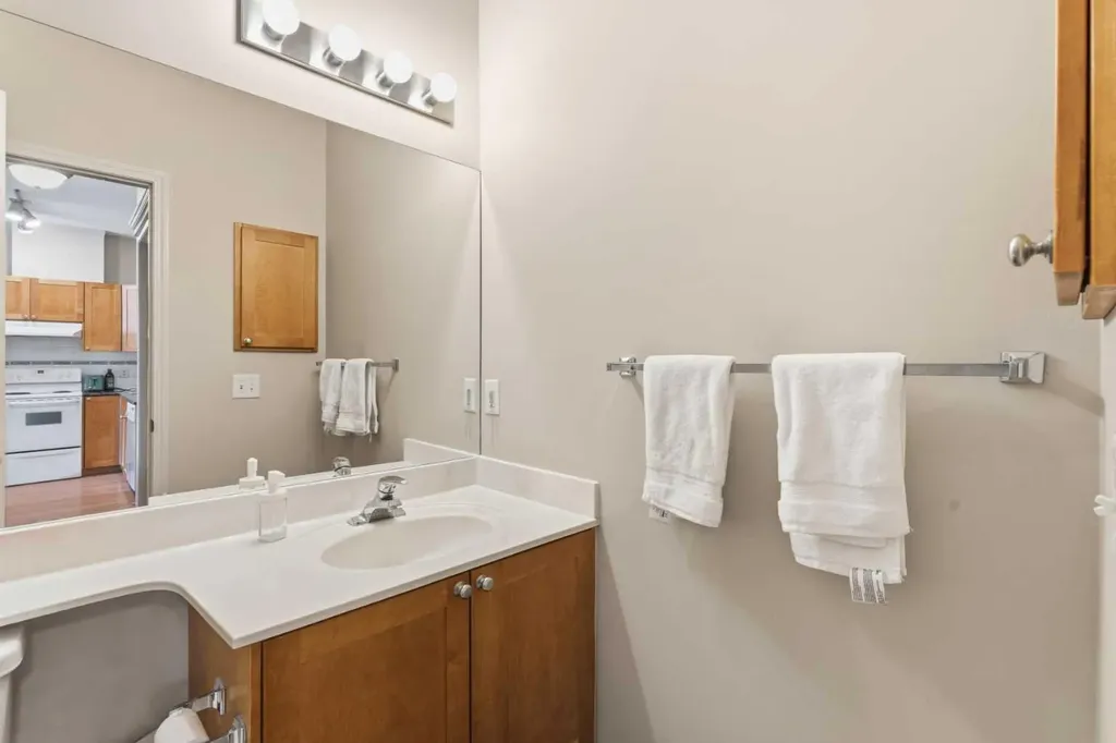 333 Riverfront Avenue SE Calgary AB T2G 5R1