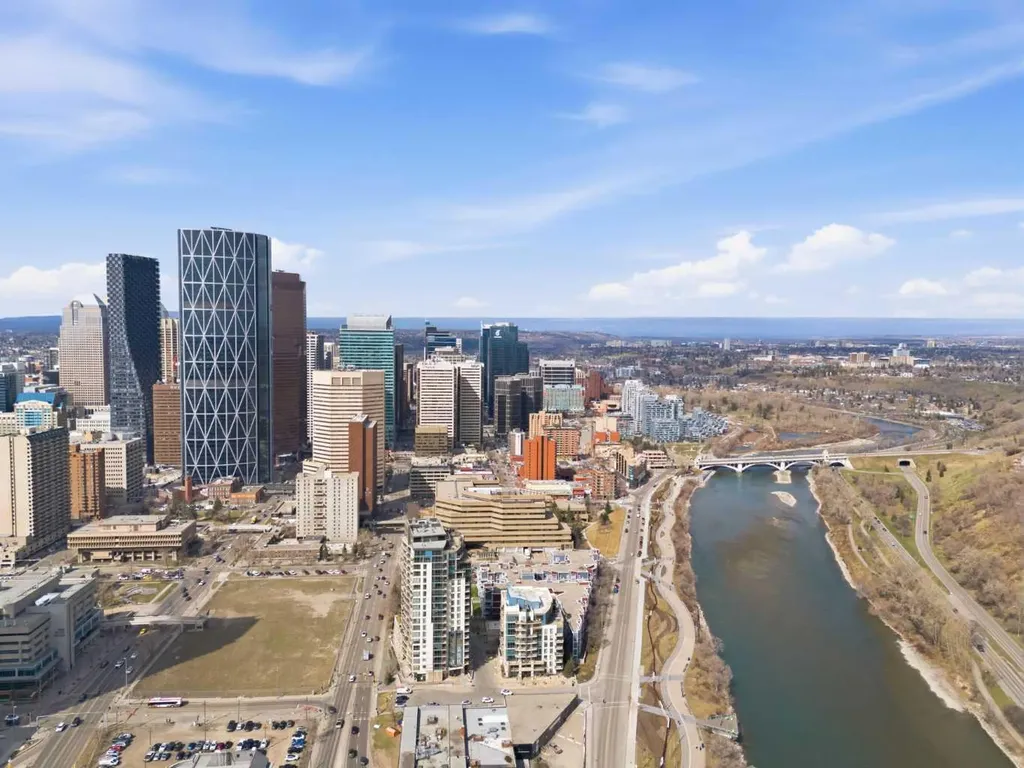 333 Riverfront Avenue SE Calgary AB T2G 5R1
