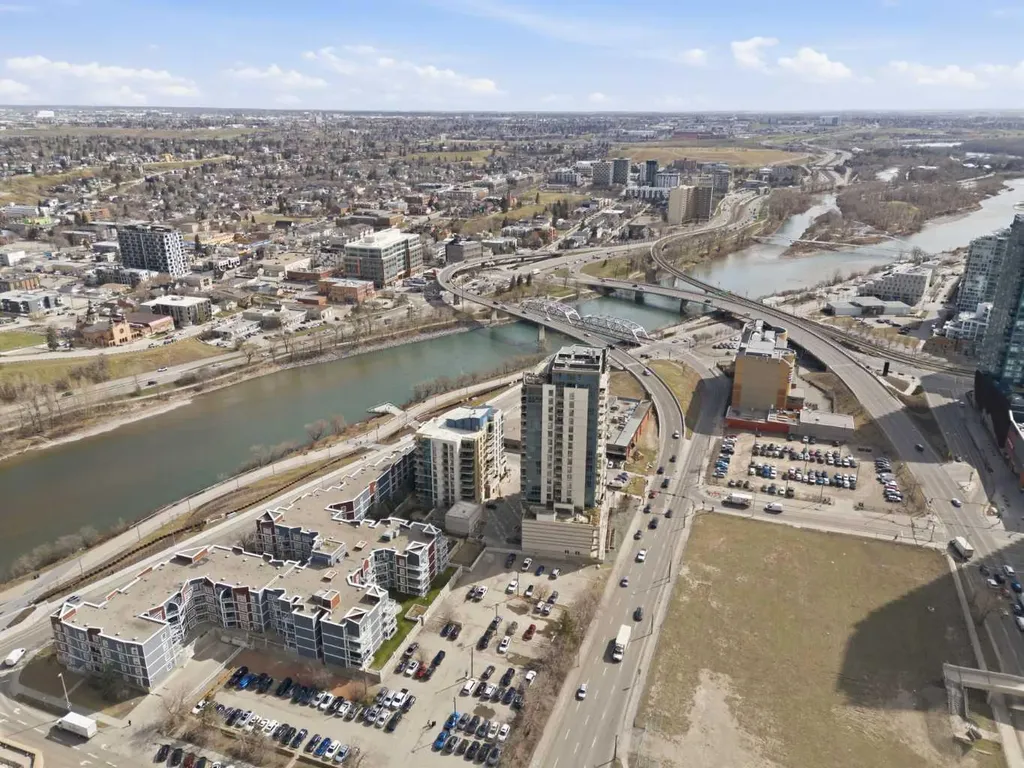 333 Riverfront Avenue SE Calgary AB T2G 5R1