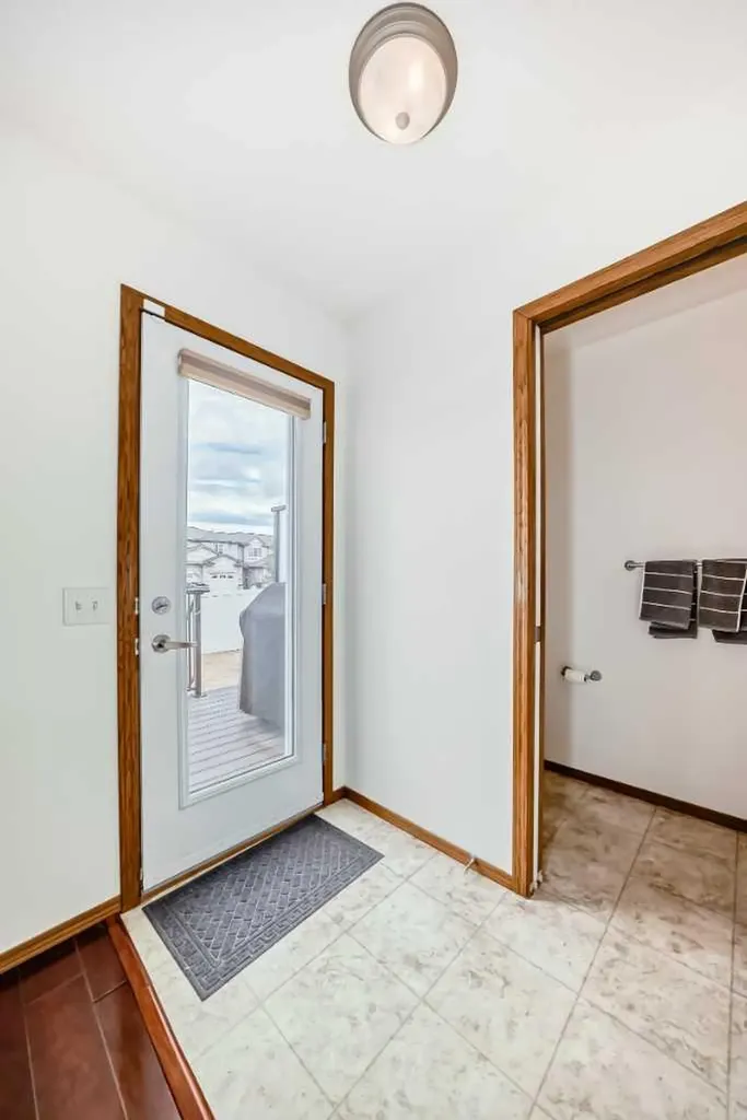 6220 Orr Drive Red Deer AB T4P 3Z8