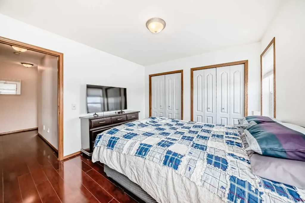 6220 Orr Drive Red Deer AB T4P 3Z8