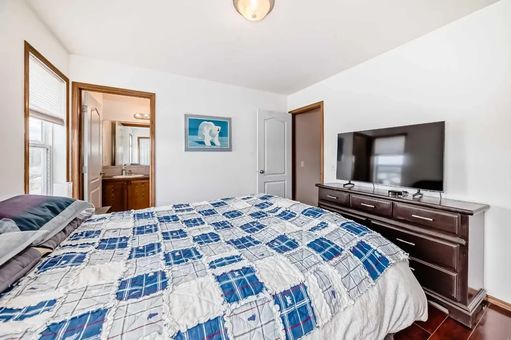 6220 Orr Drive Red Deer AB T4P 3Z8