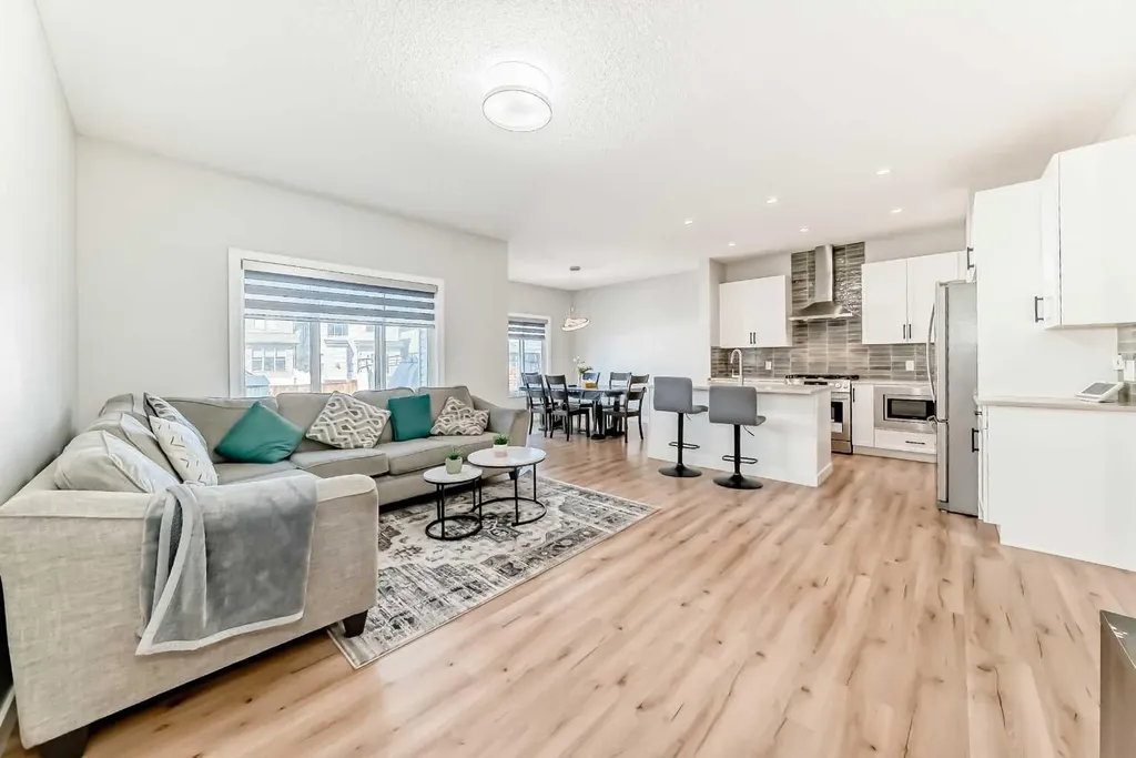 95 Cornerbrook Common NE Calgary AB T3N1L9