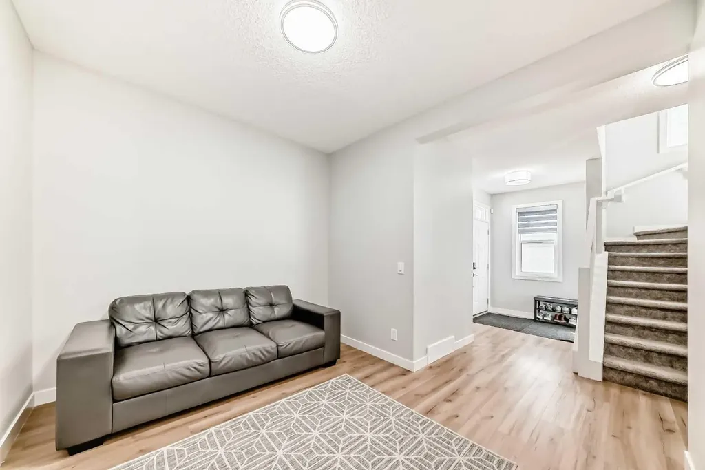 95 Cornerbrook Common NE Calgary AB T3N1L9