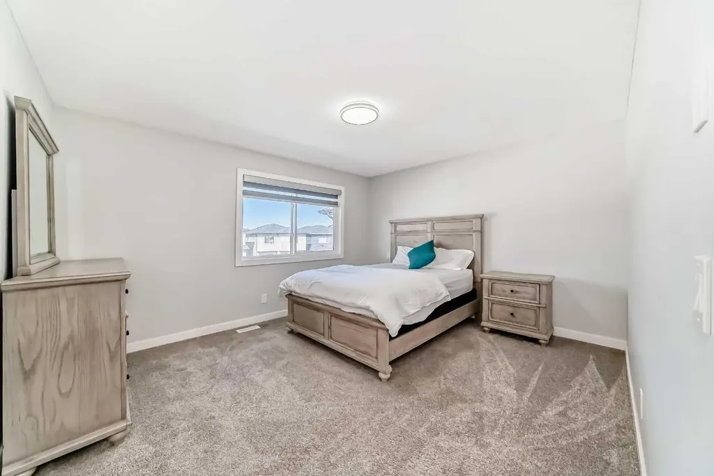 95 Cornerbrook Common NE Calgary AB T3N1L9