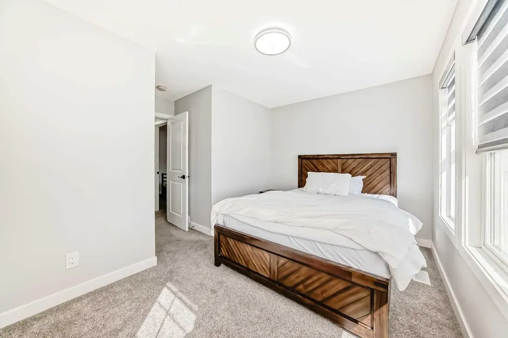 95 Cornerbrook Common NE Calgary AB T3N1L9