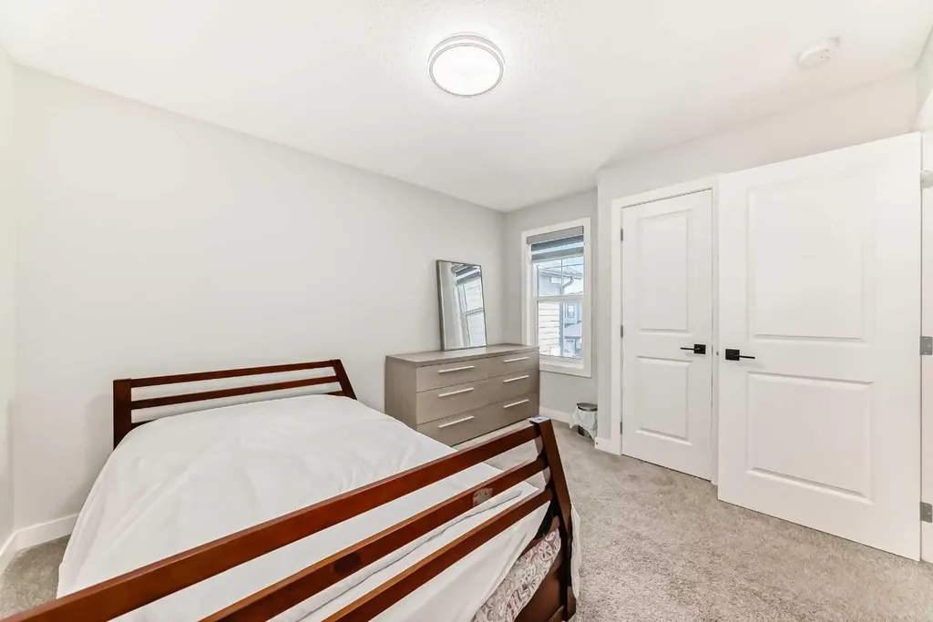 95 Cornerbrook Common NE Calgary AB T3N1L9