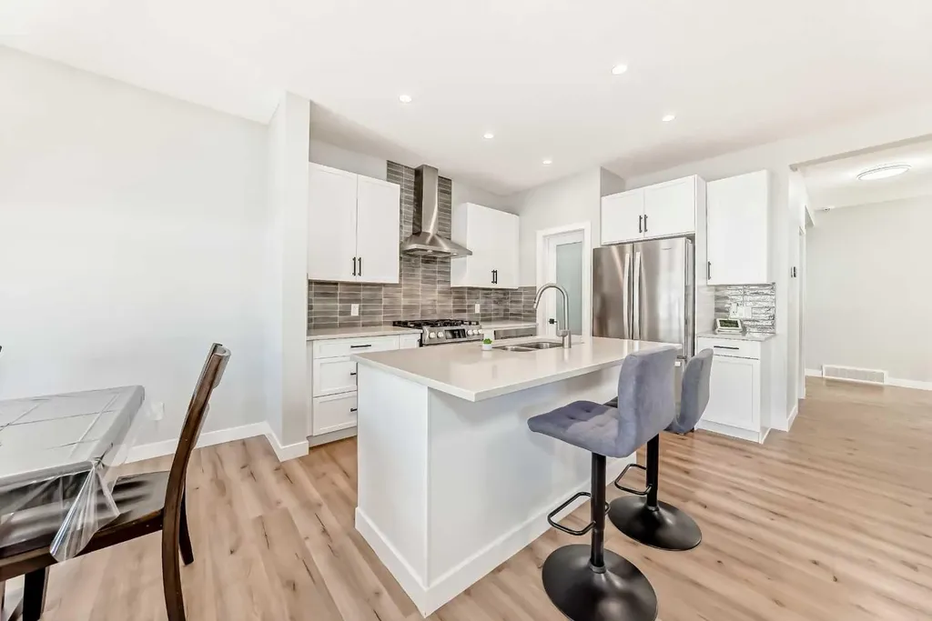 95 Cornerbrook Common NE Calgary AB T3N1L9