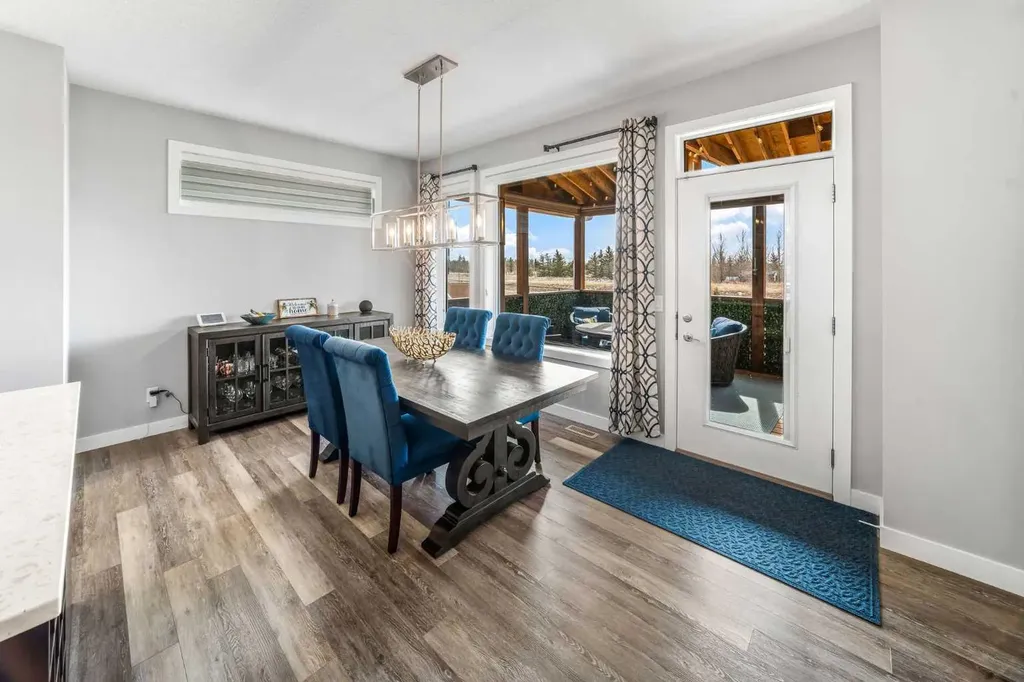 209 Sandpiper Crescent Chestermere AB T1X 0Y4