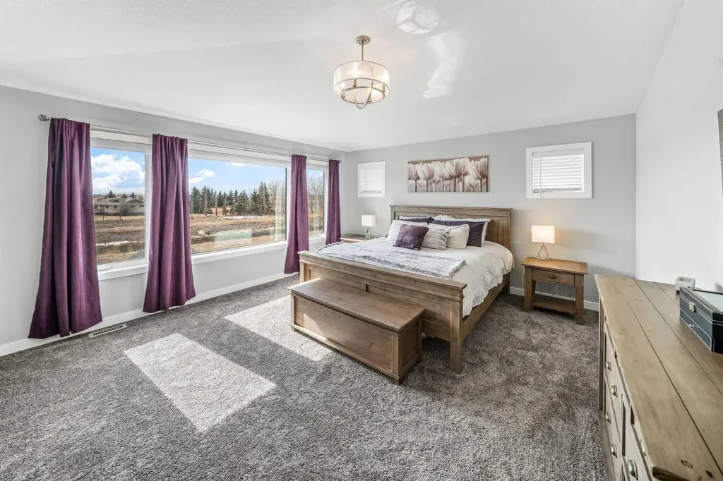 209 Sandpiper Crescent Chestermere AB T1X 0Y4