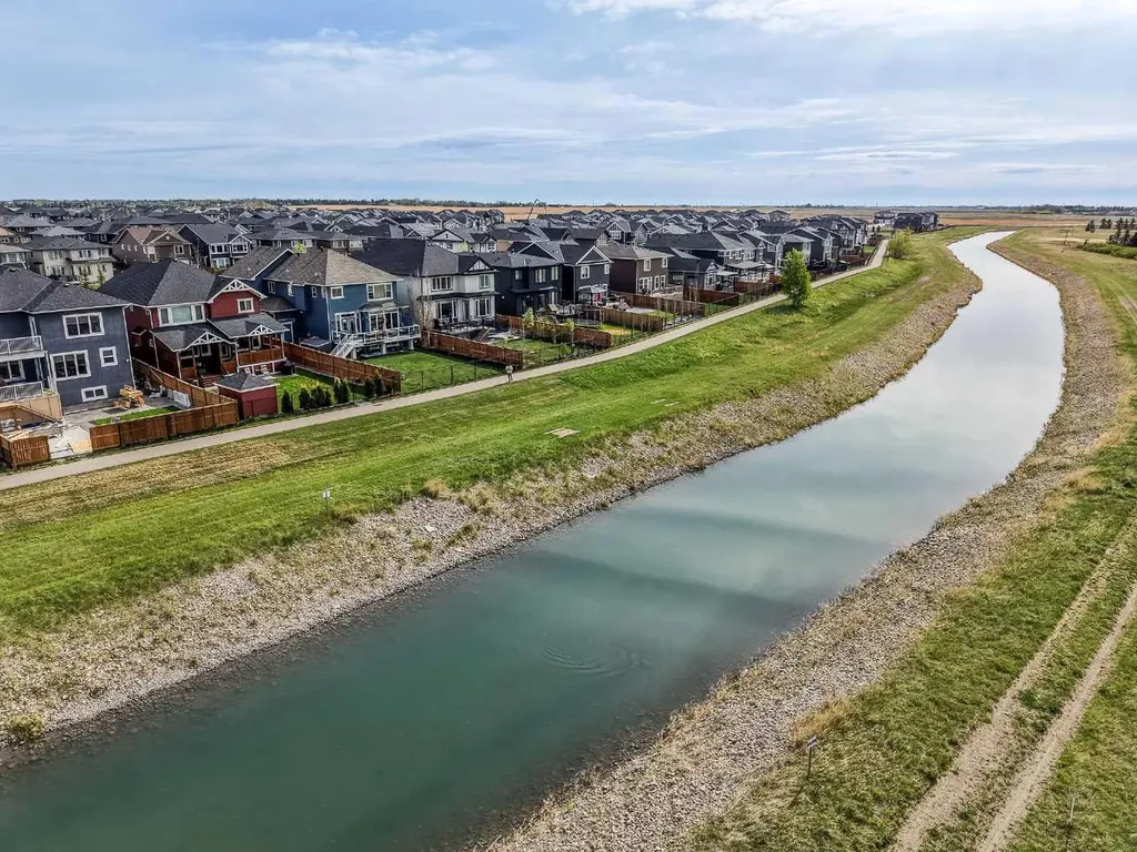 209 Sandpiper Crescent Chestermere AB T1X 0Y4