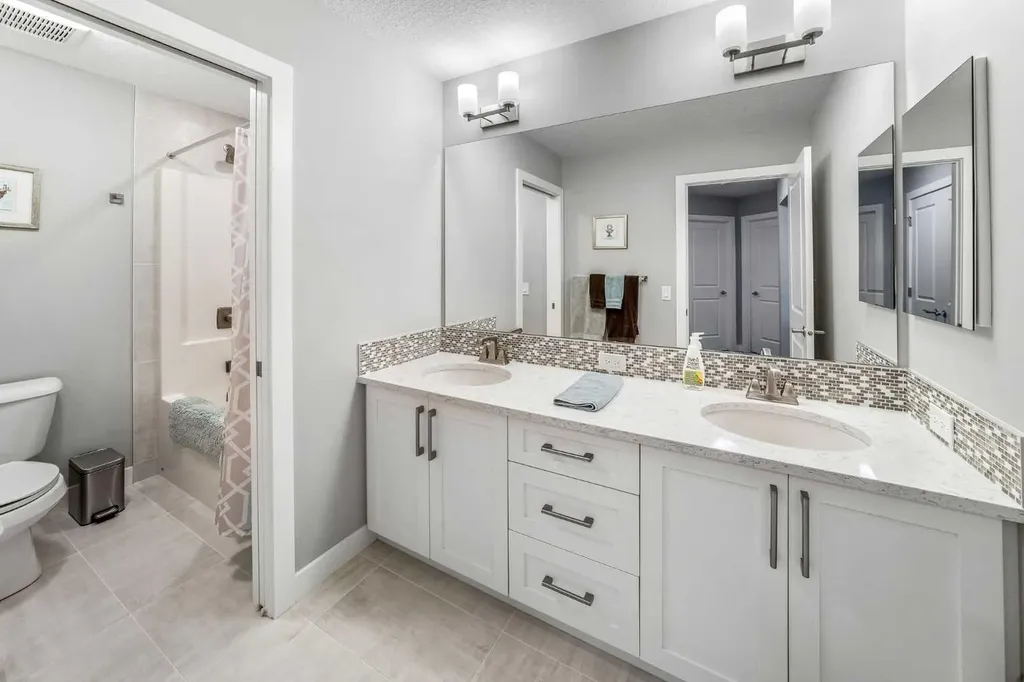 209 Sandpiper Crescent Chestermere AB T1X 0Y4