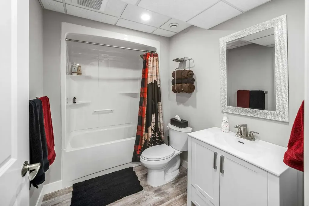 209 Sandpiper Crescent Chestermere AB T1X 0Y4