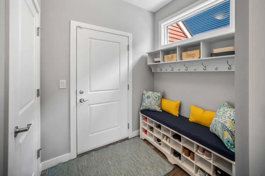 209 Sandpiper Crescent Chestermere AB T1X 0Y4