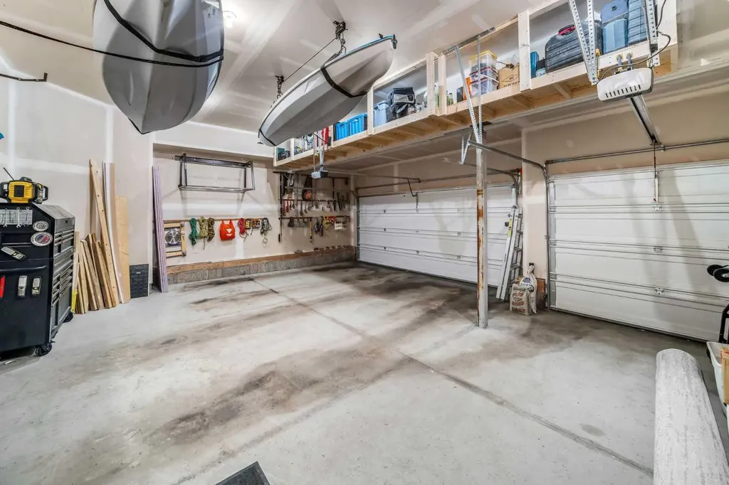 209 Sandpiper Crescent Chestermere AB T1X 0Y4