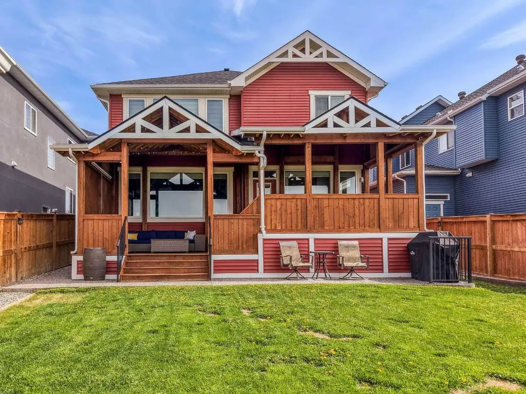 209 Sandpiper Crescent Chestermere AB T1X 0Y4