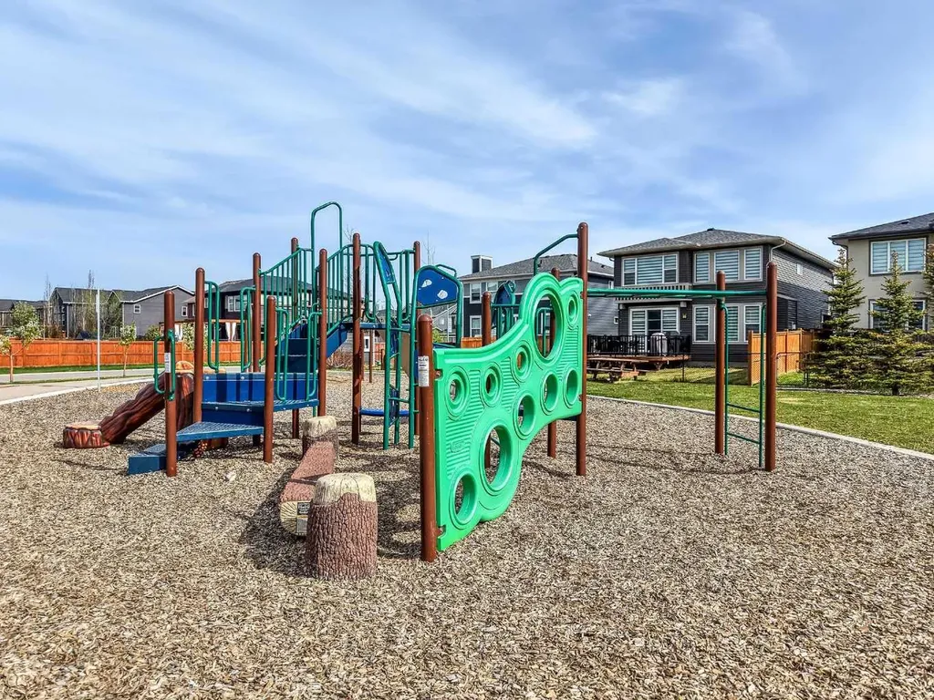 209 Sandpiper Crescent Chestermere AB T1X 0Y4
