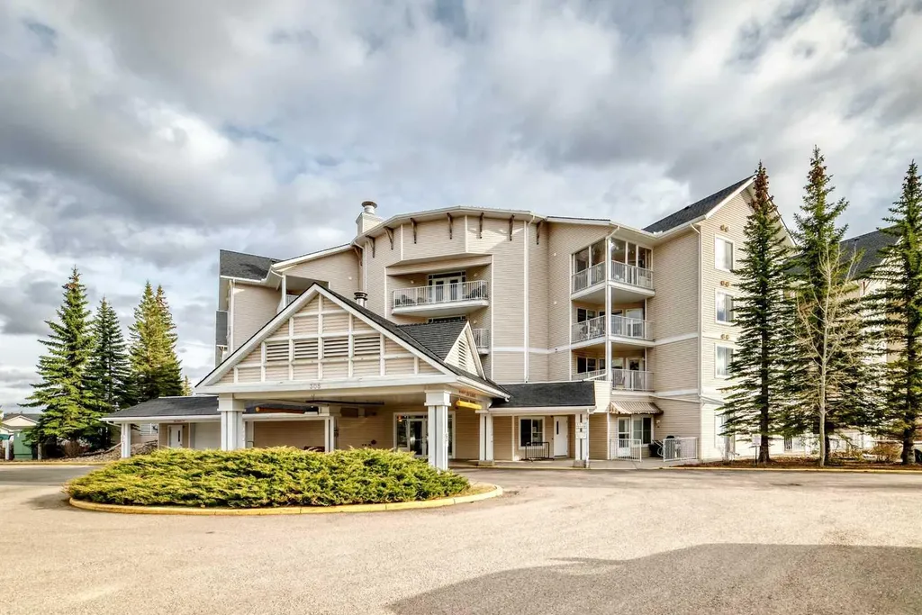 305 1 Avenue NW Airdrie AB T4B 2M5