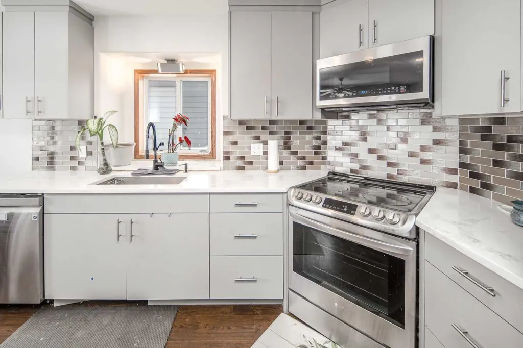 125 Coventry Crescent NE Calgary AB T3K 4Y9